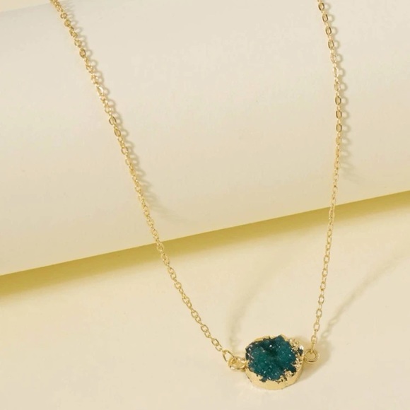 3/$30 NEW! Make A Wish Minimalist Pendant Necklace Crystal Stone Cute Dainty - Picture 2 of 9